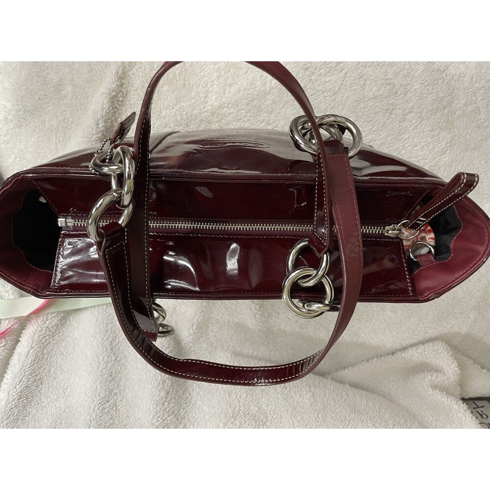 Coach Burgundy Patent Leather Tunrlock Pocket Double Handle Tote Bag READ - Picture 9 of 16